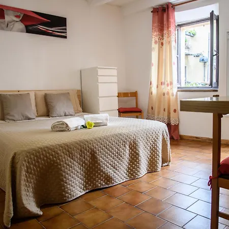 Romantic Getaway On Appartement Brunate